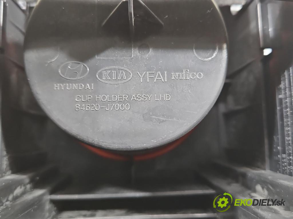 Kia Ceed III 2018- 1.5 160 HP automatic 117,5 kW 1482 cm3 5- Rukojeť: na nápoje: 84620-J7000 (Úchyty, držiaky na nápoje)