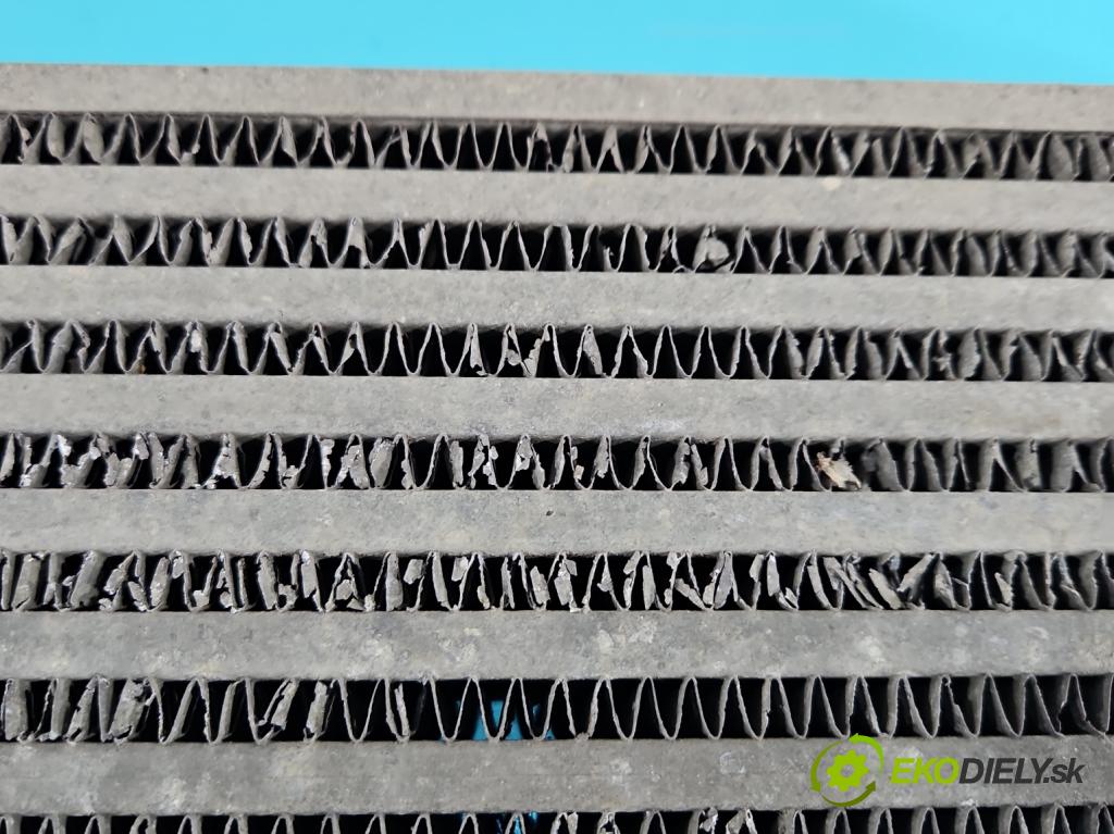 Mercedes A W169 2004-2012 2.0 cdi 109 hp manual 80 kW 1992 cm3 5- Intercooler  (Chladiče nasávaného vzduchu (intercoolery))