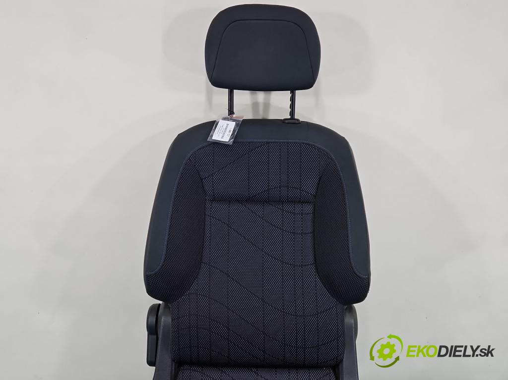 Peugeot Partner II 2008-2018 1.6 hdi 90 HP manual 66,2 kW 1560 cm3 5- Sedačka pravý (Sedačky, sedadlá)