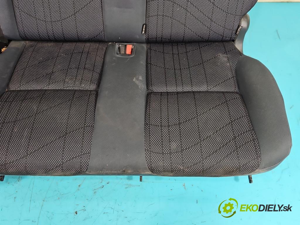 Peugeot Partner II 2008-2018 1.6 hdi 90 HP manual 66,2 kW 1560 cm3 5- Pohovka: zadné  (Sedačky, sedadlá)