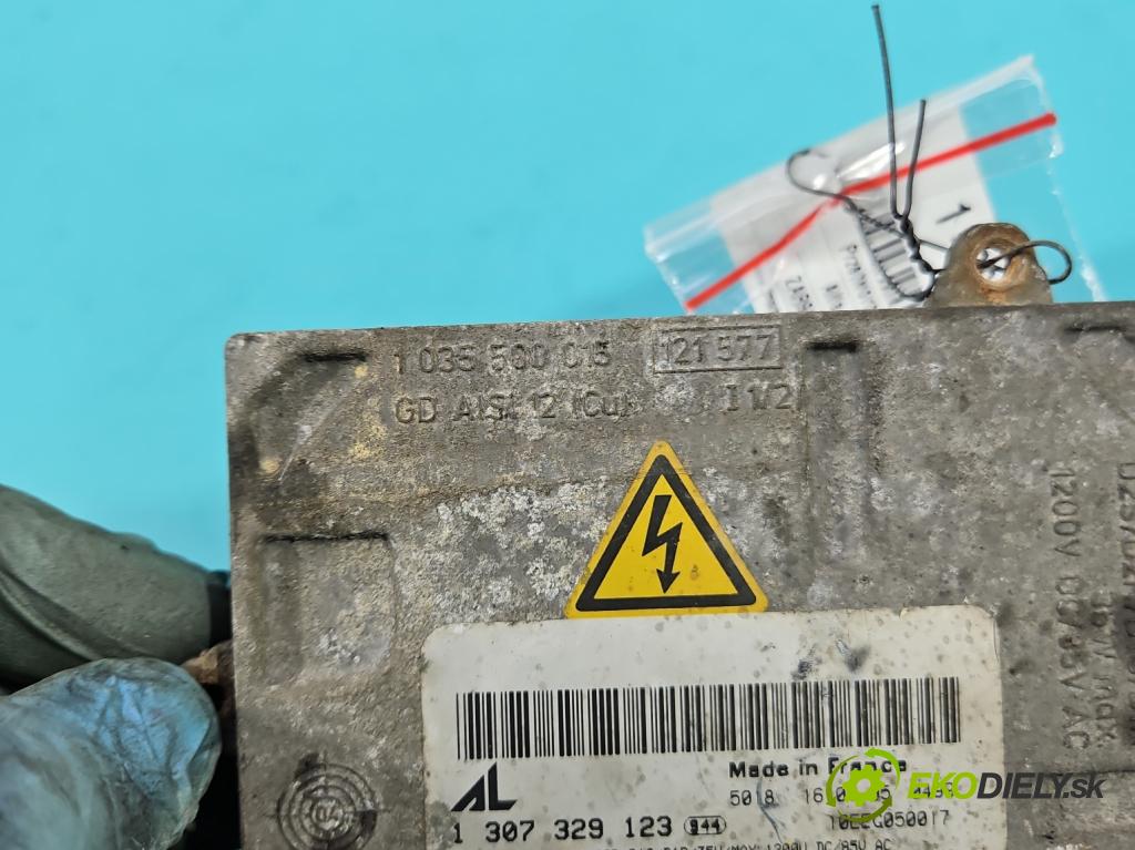 Alfa romeo 159 2.4 jtd 200 HP automatic 147 kW 2387 cm3 5- střídač: xenon 1307329123 (Riadiace jednotky xenónu)