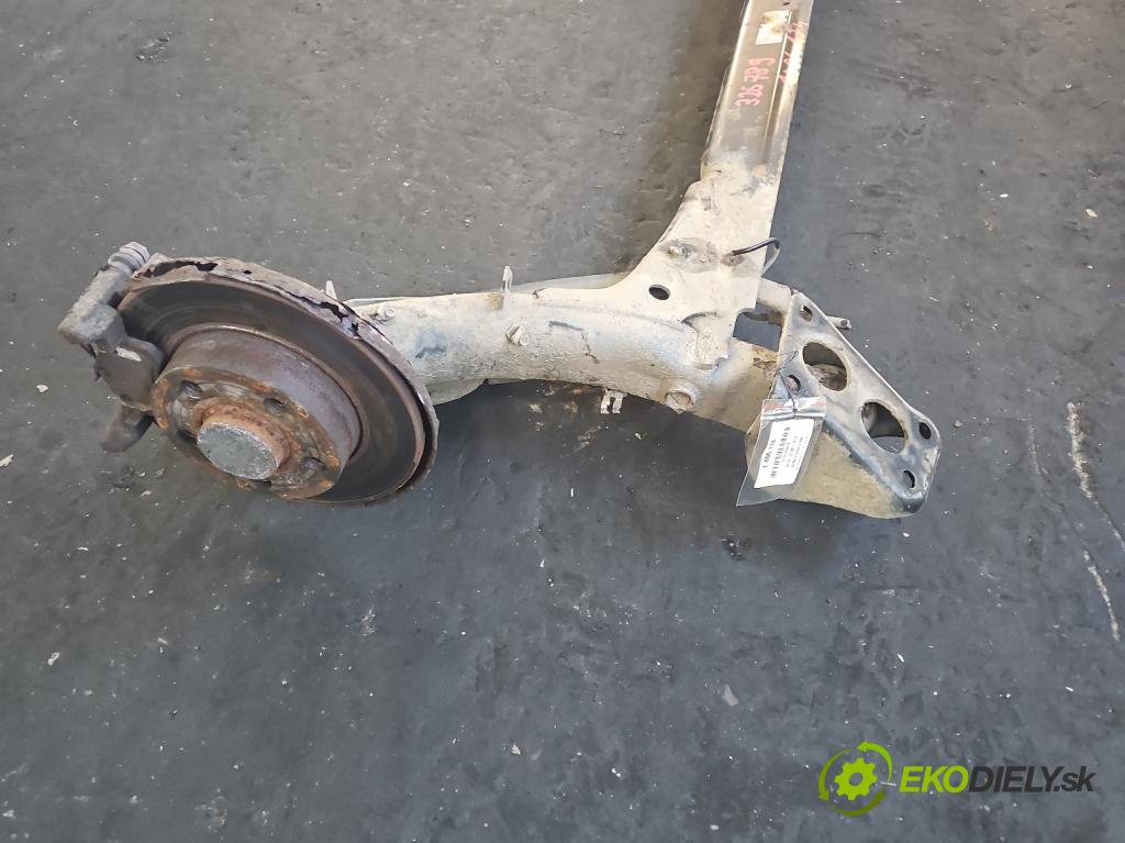 Vw Golf IV 1997-2003 1.4 16V 75 hp manual 55 kW 1390 cm3 5- zadní výztuha  (Výztuhy zadní)