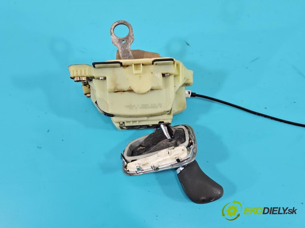 Mercedes C W203 2000-2007 2.0 kompressor 163 HP automatic 120 kW 1998 cm3 3- Páka: Změny: stupeň,rýchlosť A2032676024Q (Rýchlostná páka (kulisa))