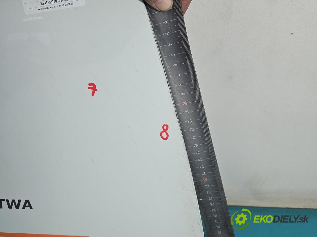 Isuzu D-Max III 2019- 1.9 DDI 163 hp manual 120 kW 1898 cm3 5- zadní kufrové dveře  (Zadní kapoty)