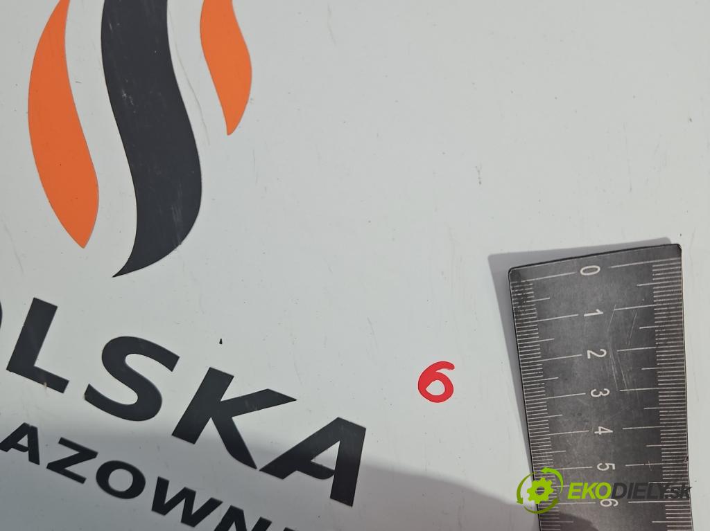 Isuzu D-Max III 2019- 1.9 DDI 163 hp manual 120 kW 1898 cm3 5- zadní kufrové dveře  (Zadní kapoty)