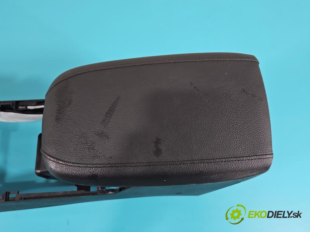 Kia Ceed III 2018- 1.5 160 HP automatic 117,5 kW 1482 cm3 5- operadlo 139998 (Lakťové opierky)