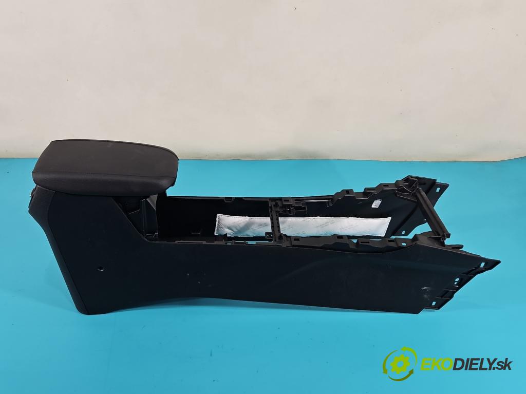 Kia Ceed III 2018- 1.5 160 HP automatic 117,5 kW 1482 cm3 5- operadlo 139998 (Lakťové opierky)