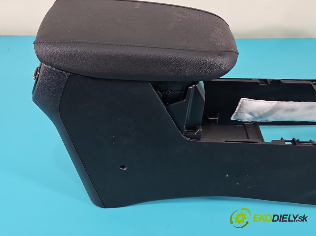 Kia Ceed III 2018- 1.5 160 HP automatic 117,5 kW 1482 cm3 5- operadlo 139998 (Lakťové opierky)