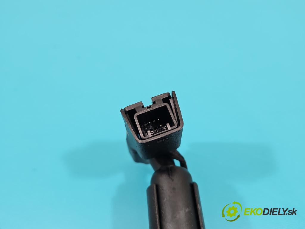 Kia Ceed III 2018- 1.5 160 hp automatic 117,5 kW 1482 cm3 5- zpětné zrcátko vnitřní 85110-L1100 (Světla vnitřní)