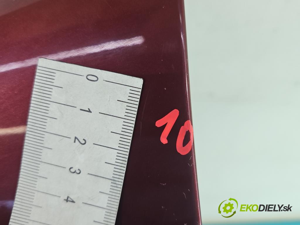 Audi A4 B5 1994-2001 1.6 101 hp manual 74 kW 1595 cm3 4- blatnik přední levý  (Predné ľavé)