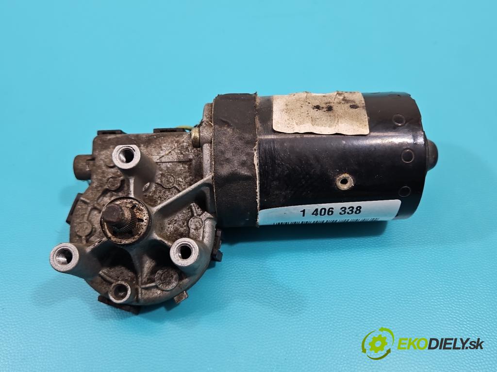 Audi A4 B5 1994-2001 1.6 101 hp manual 74 kW 1595 cm3 4- motor stěračů přední 8D1955113B