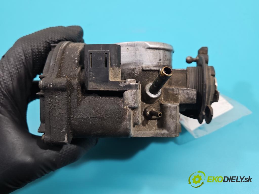 Audi A4 B5 1994-2001 1.6 101 HP manual 74 kW 1595 cm3 4- klapka 058133063H (Škrtiace klapky)