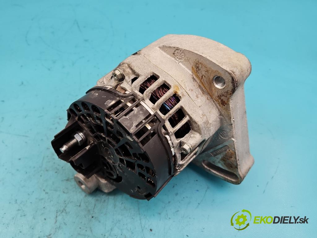 Fiat Punto Grande 1.4 8V 77 HP manual 57 kW 1368 cm3 5- Alternator 102211-8281 (Alternátory)