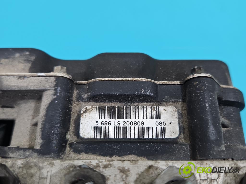 Vw Crafter 2006-2016 2.5 tdi 109 HP manual 80 kW 2461 cm3 5- čerpadlo abs 0265950940 (Pumpy ABS)