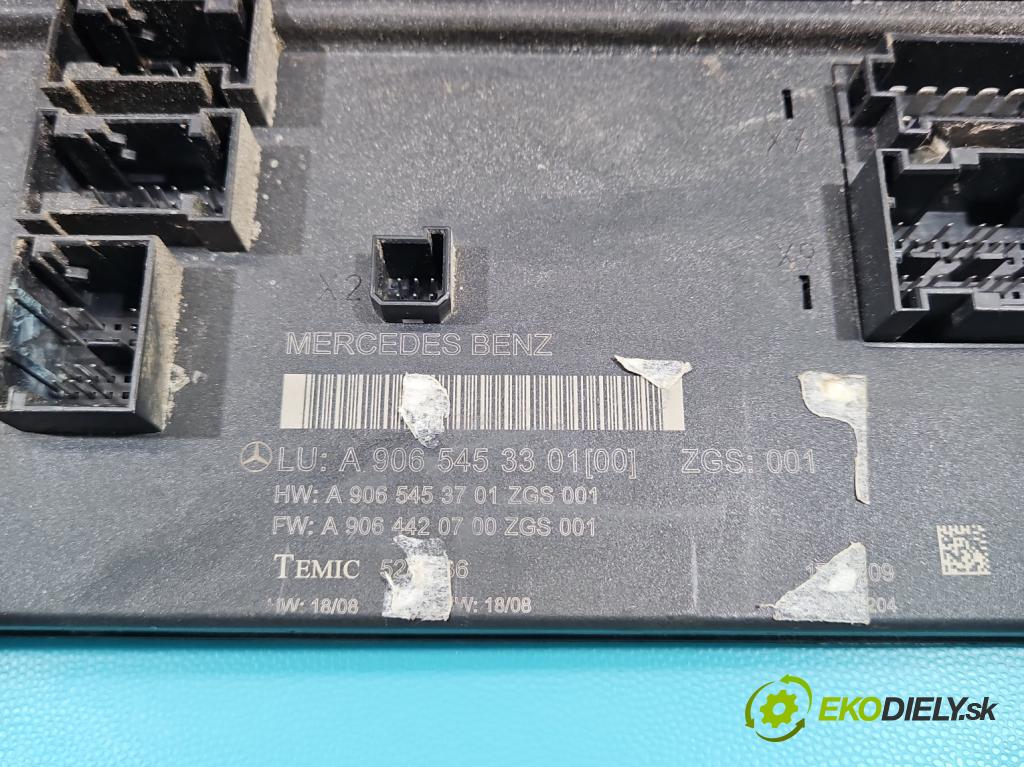 Vw Crafter 2006-2016 2.5 tdi 109 hp manual 80 kW 2461 cm3 5- skříňka pojistková A9065453301 (Pojistkové skříňky)