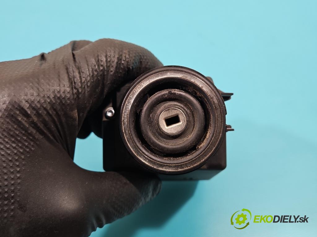 Vw Crafter 2006-2016 2.5 tdi 109 HP manual 80 kW 2461 cm3 5- Spínačka A9069002702 (Spínacie skrinky a kľúče)