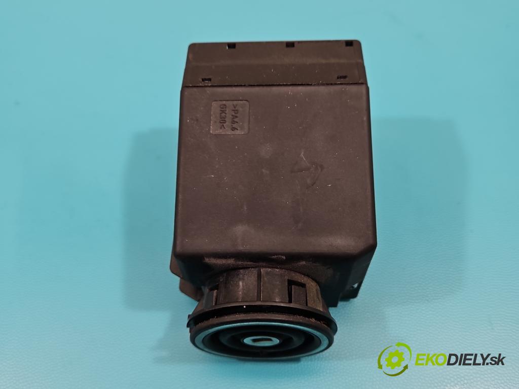 Vw Crafter 2006-2016 2.5 tdi 109 HP manual 80 kW 2461 cm3 5- Spínačka A9069002702 (Spínacie skrinky a kľúče)