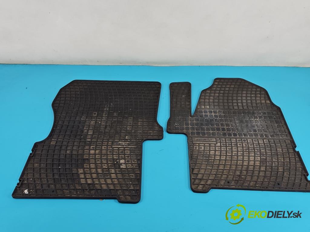 Vw Crafter 2006-2016 2.5 tdi 109 HP manual 80 kW 2461 cm3 5- Koberce: 