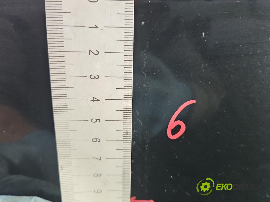 Kia Ceed I 2006-2012 1.6 16V 129 hp manual 95 kW 1591 cm3 5- zadní kufrové dveře  (Zadní kapoty)