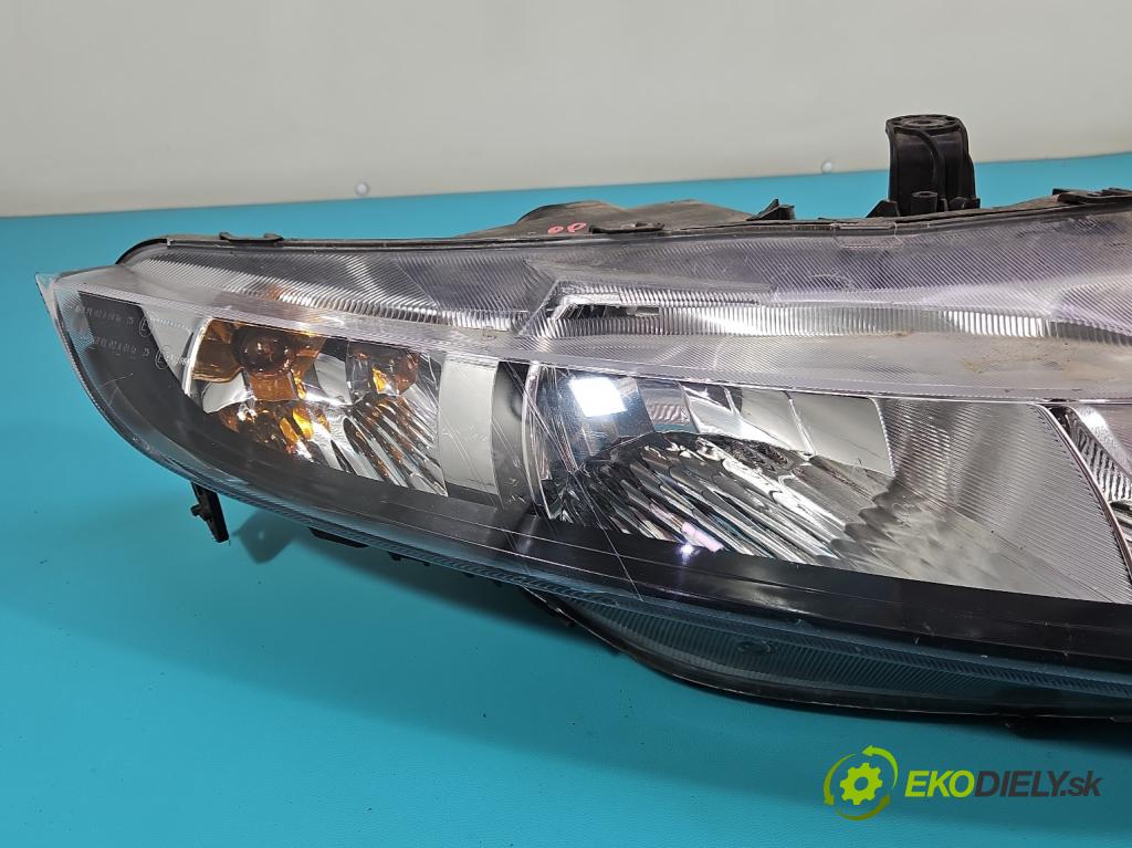Honda Civic VIII 2006-2011 1,4.0 16V 83 HP automatic 61 kW 1339 cm3 5- Reflektor: pravý  (Pravé)