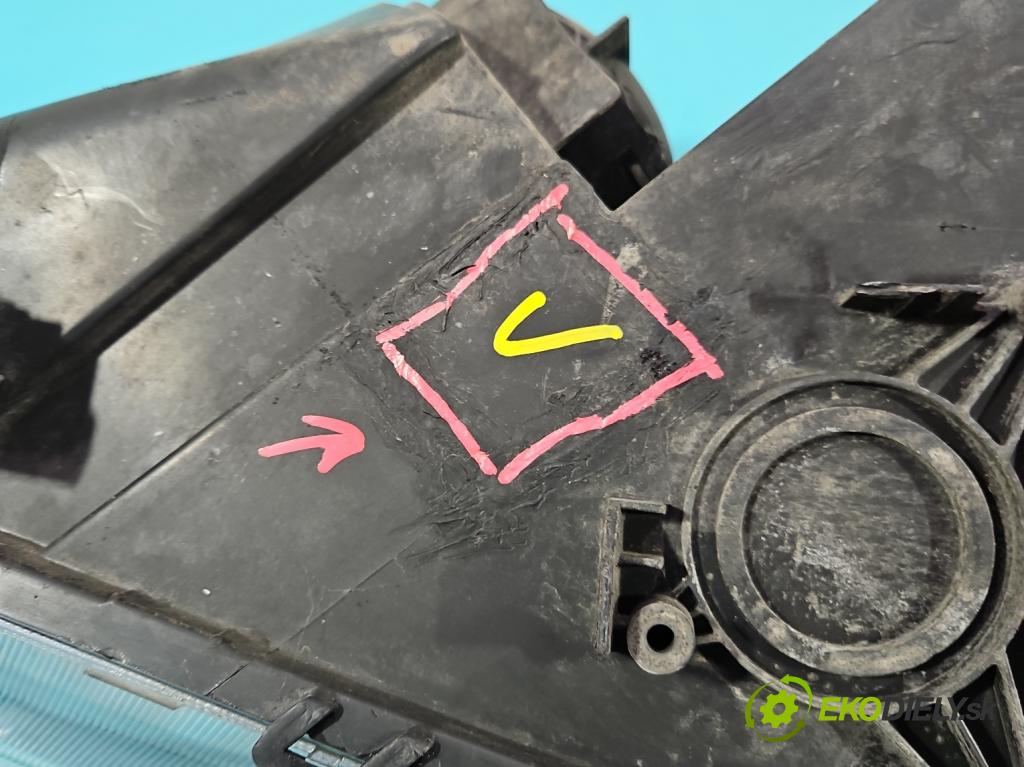 Honda Civic VIII 2006-2011 1,4.0 16V 83 HP automatic 61 kW 1339 cm3 5- Reflektor: pravý  (Pravé)