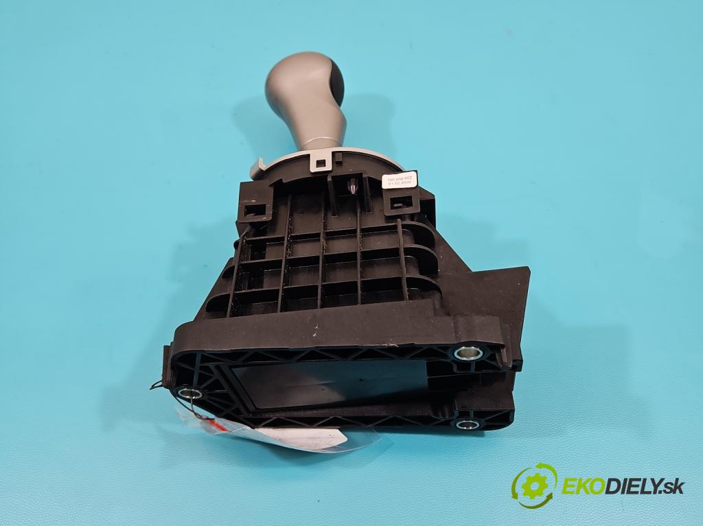 Honda Civic VIII 2006-2011 1,4.0 16V 83 HP automatic 61 kW 1339 cm3 5- Páka: Změny: stupeň,rýchlosť 54000-SMG-E530M1 (Rýchlostná páka (kulisa))