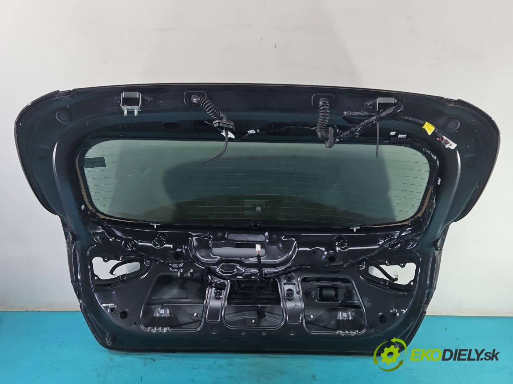 Kia Ceed III 2018- 1.5 160 hp automatic 117,5 kW 1482 cm3 5- zadní kufrové dveře  (Zadní kapoty)