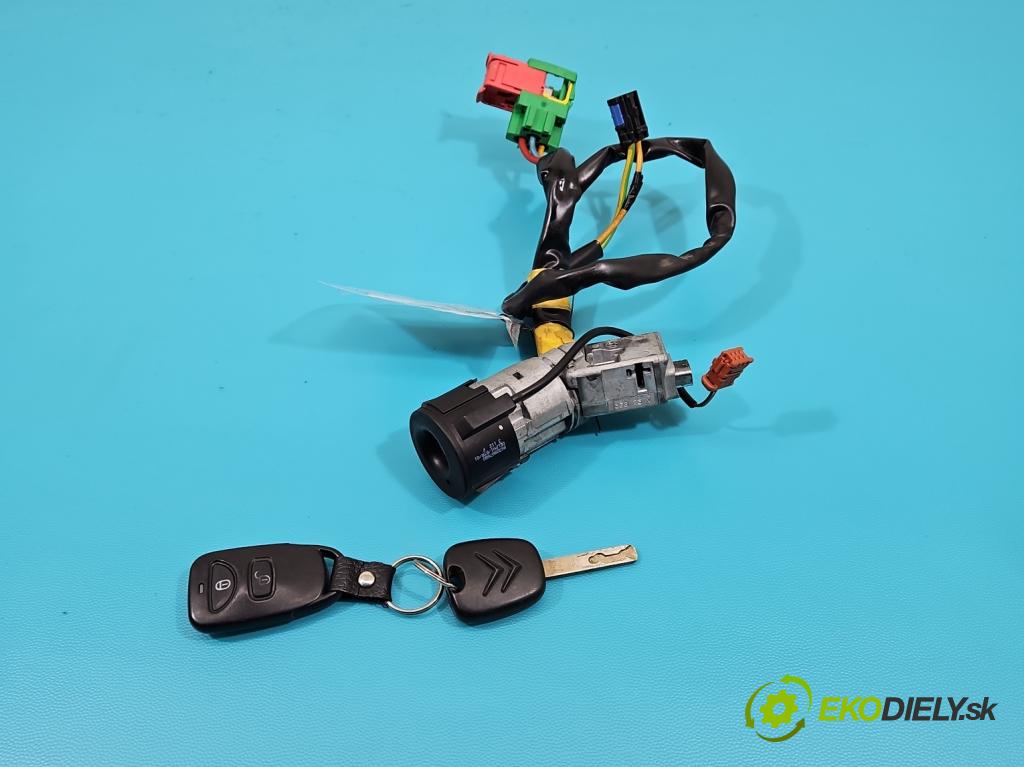 Citroen C3 I 2002-2009 1.1 60 HP manual 44,1 kW 1124 cm3 5- Spínačka  (Spínacie skrinky a kľúče)