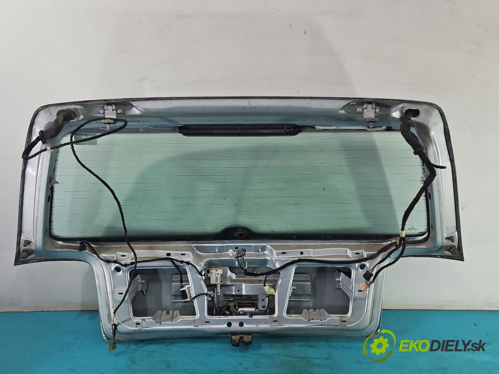 Vw Golf IV 1997-2003 1.9 sdi 68 hp manual 50 kW 1896 cm3 5- zadní kufrové dveře  (Zadní kapoty)