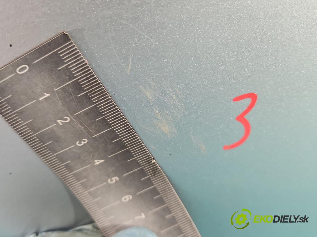 Vw Golf IV 1997-2003 1.9 sdi 68 hp manual 50 kW 1896 cm3 5- zadní kufrové dveře  (Zadní kapoty)