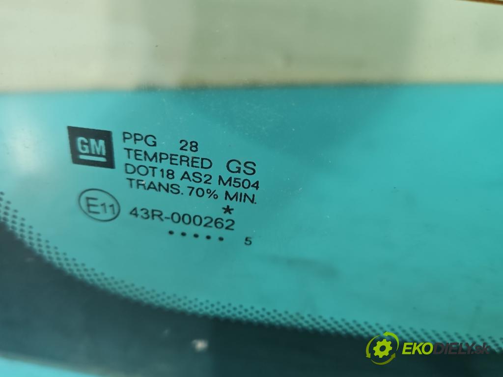 Opel Meriva A 2002-2010 1.6 16V 101 hp manual 74 kW 1598 cm3 5- sklo zadní  (Okna zadní)