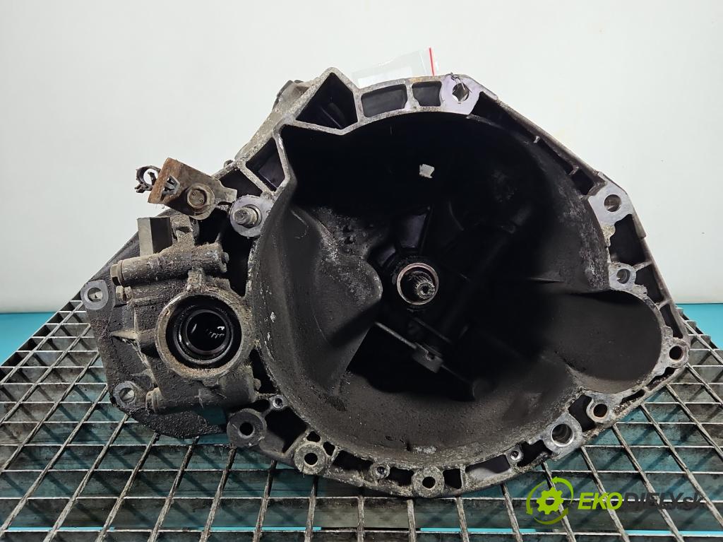 Fiat Stilo 1.6 16V 103 HP manual 76 kW 1596 cm3 5- prevodovka stupeň,rýchlosť manual