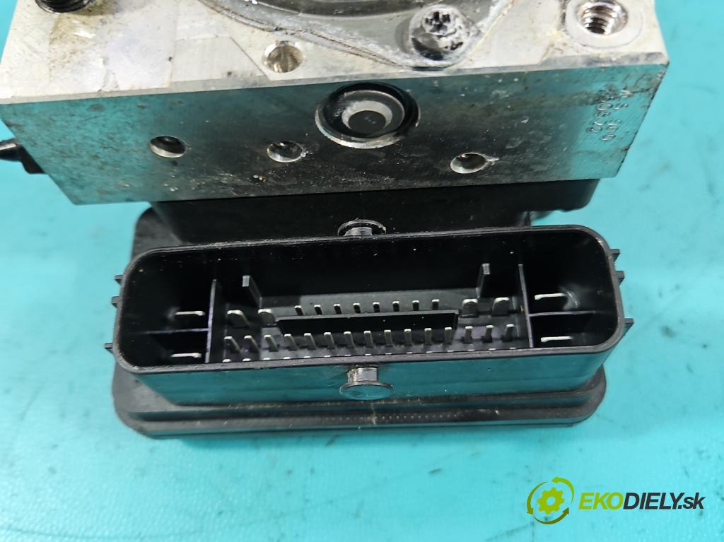 Kia Ceed III 2018- 1.5 160 HP automatic 117,5 kW 1482 cm3 5- čerpadlo abs 58900J7EB0 (Pumpy ABS)