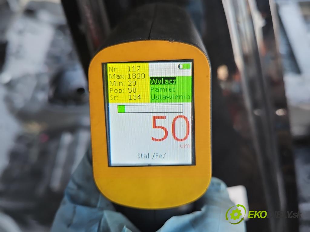 Kia Ceed III 2018- 1.5 160 hp automatic 117,5 kW 1482 cm3 5- práh pravý (Ostatní)