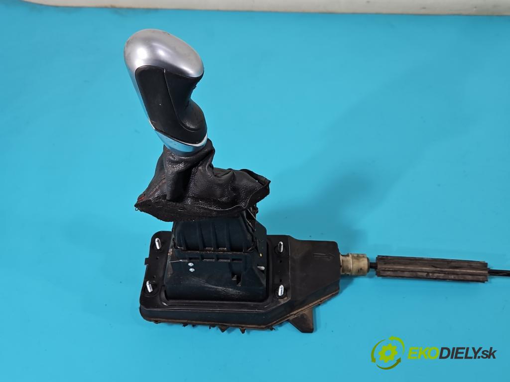 Peugeot 508 2010-2018 1.6 hdi 120 HP automatic 88 kW 1560 cm3 4- Páka: Změny: stupeň,rýchlosť 9685328080 (Rýchlostné páky / kulisy)