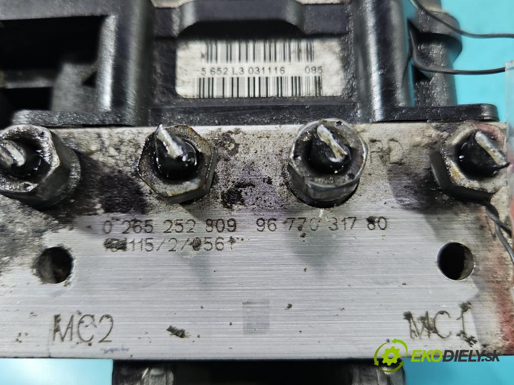 Peugeot 508 2010-2018 1.6 hdi 120 HP automatic 88 kW 1560 cm3 4- čerpadlo abs 0265252809 (Pumpy ABS)