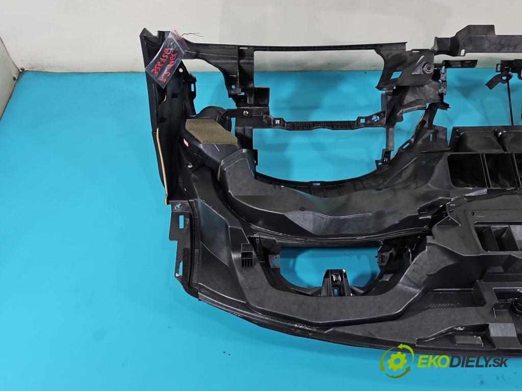 Honda Civic VIII 2006-2011 1,4.0 16V 83 HP automatic 61 kW 1339 cm3 5- kokpit,pristrojová doska rozdeľovacia