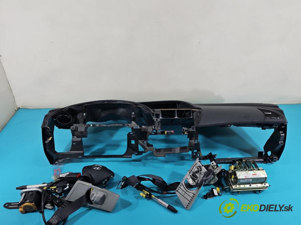 Honda Civic VIII 2006-2011 1,4.0 16V 83 HP automatic 61 kW 1339 cm3 5- kokpit,pristrojová doska rozdeľovacia 