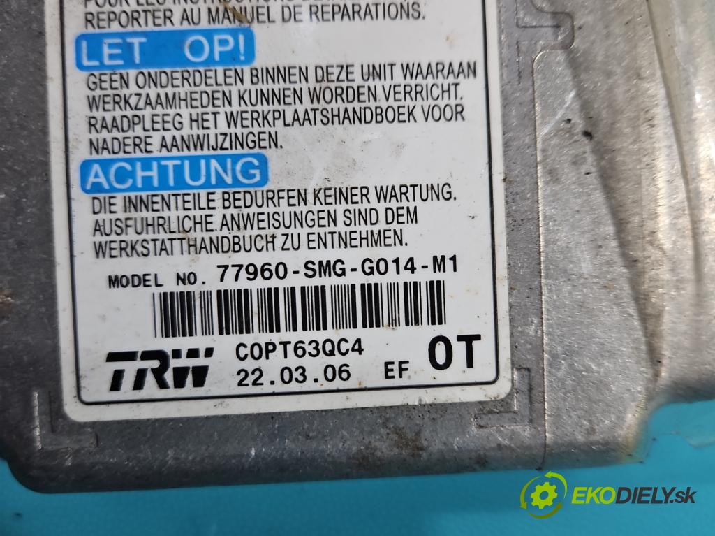 Honda Civic VIII 2006-2011 1,4.0 16V 83 HP automatic 61 kW 1339 cm3 5- kokpit,pristrojová doska rozdeľovacia