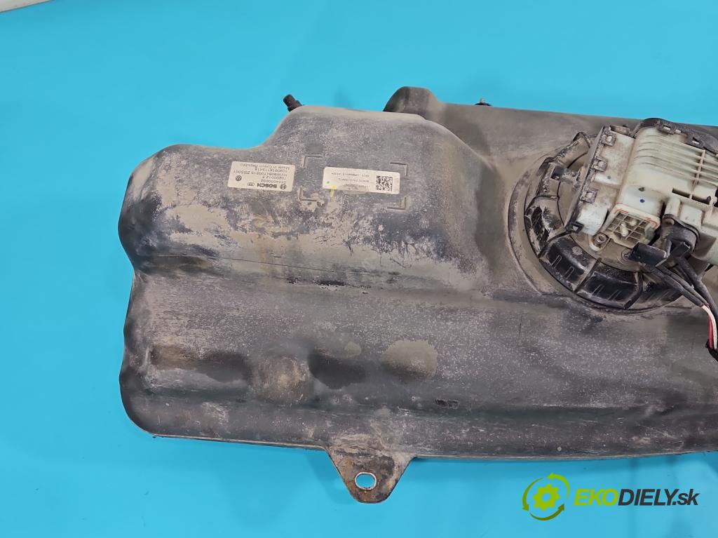 Vw Crafter 2006-2016 2.5 tdi 109 HP manual 80 kW 2461 cm3 5- Nádrž: AdBlue: 0444050032