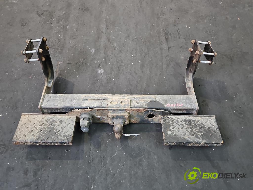 Vw Crafter 2006-2016 2.5 tdi 109 hp manual 80 kW 2461 cm3 5- oko tažné  (Tažná zařízení)