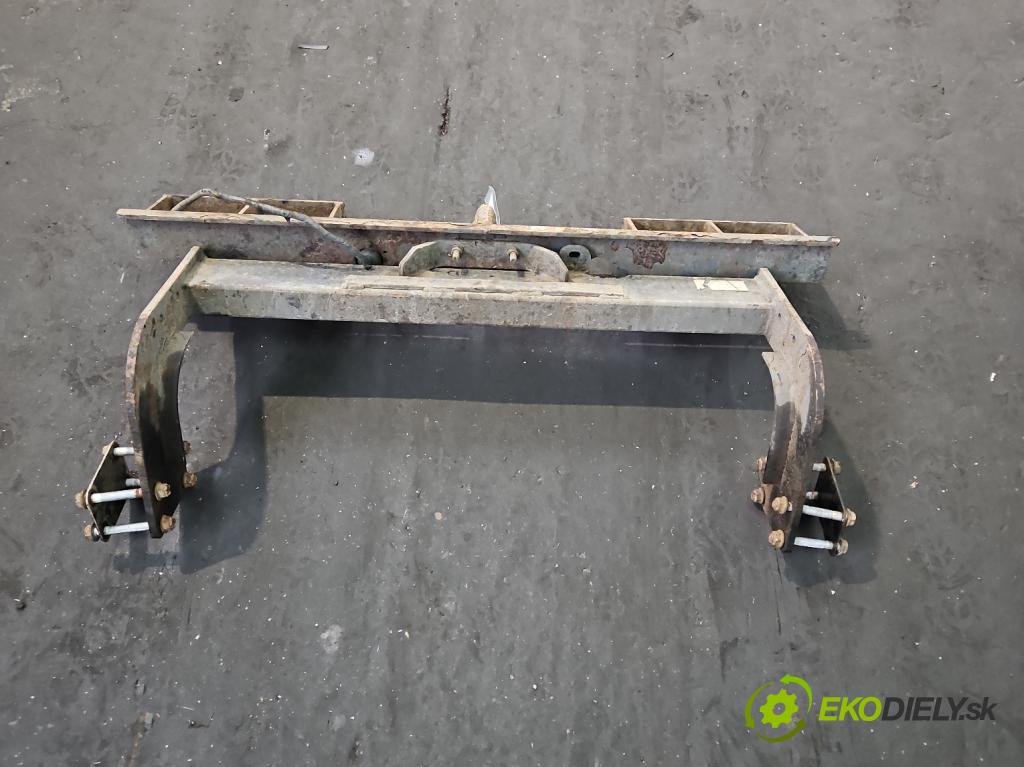 Vw Crafter 2006-2016 2.5 tdi 109 hp manual 80 kW 2461 cm3 5- oko tažné  (Tažná zařízení)