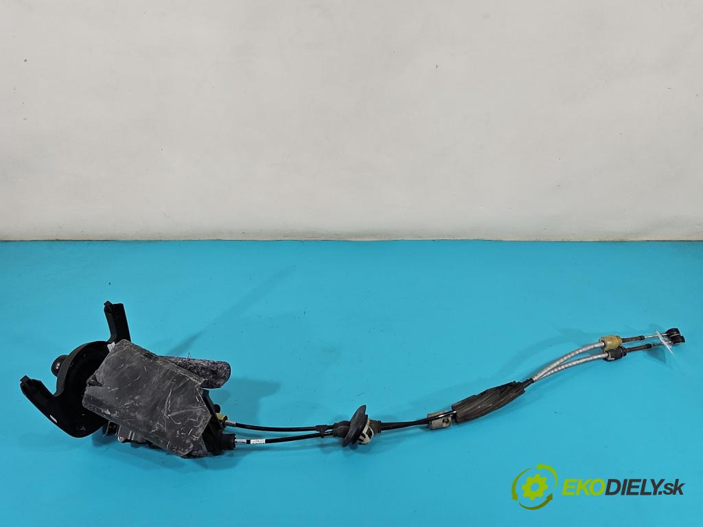 Citroen C4 Picasso I 2006-2013 1.6 hdi 111KM manual 82 kW 1560 cm3 5- Páka: Změny: stupeň,rýchlosť 9684376880 (Rýchlostná páka (kulisa))