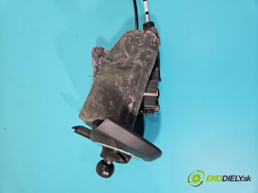 Citroen C4 Picasso I 2006-2013 1.6 hdi 111KM manual 82 kW 1560 cm3 5- Páka: Změny: stupeň,rýchlosť 9684376880 (Rýchlostná páka (kulisa))