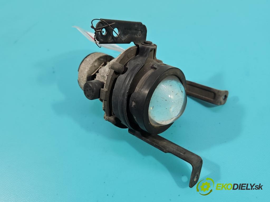 Kia Ceed I 2006-2012 1.6 16V 129 hp manual 95 kW 1591 cm3 5- Halogen levý  (Ostatné)