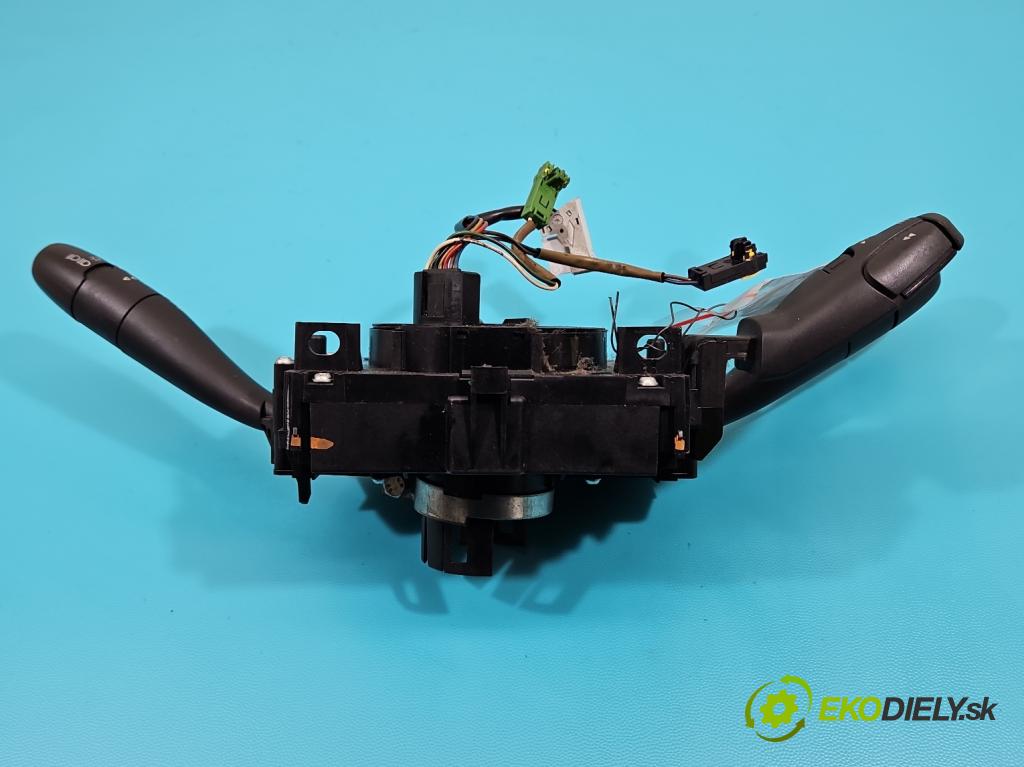 Peugeot 207 1.4 16V 88 hp manual 65 kW 1360 cm3 5- Přepínač sdružený 96630724XT (Páčky pod volantem)