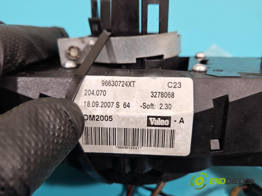 Peugeot 207 1.4 16V 88 hp manual 65 kW 1360 cm3 5- Přepínač sdružený 96630724XT (Páčky pod volantem)