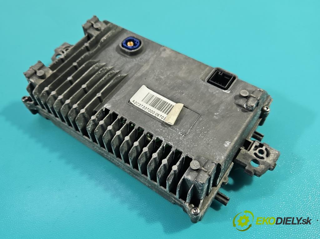 Mercedes CLS II C218 2010-2018 4.7 V8 (278922) automatic 315 kW 4664 cm3 4- Zobrazit: A2129018005 (Prístrojové dosky, displeje)