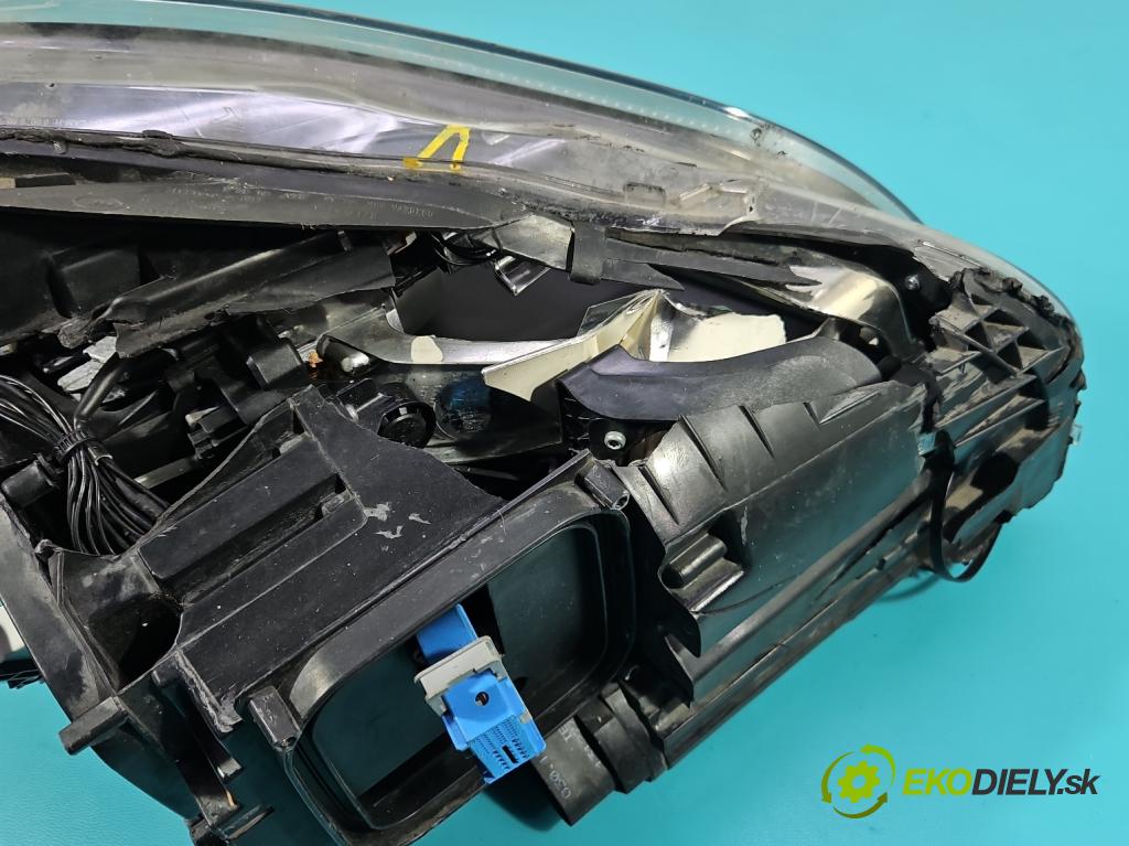 Mercedes CLS II C218 2010-2018 4.7 V8 278922 automatic 315 kW 4664 cm3 4- světlo levý  (Klika dveří ostatní)