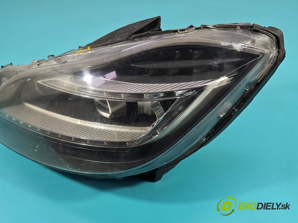 Mercedes CLS II C218 2010-2018 4.7 V8 278922 automatic 315 kW 4664 cm3 4- světlo levý  (Klika dveří ostatní)